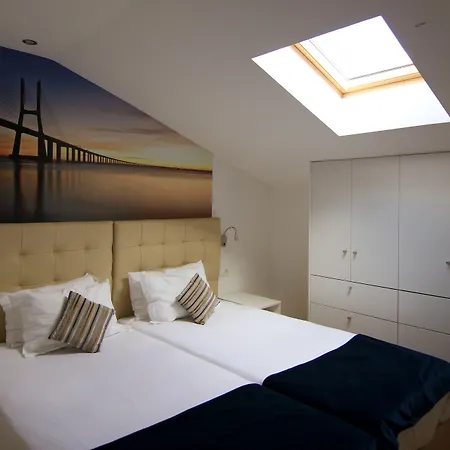 & By 3* Lisboa