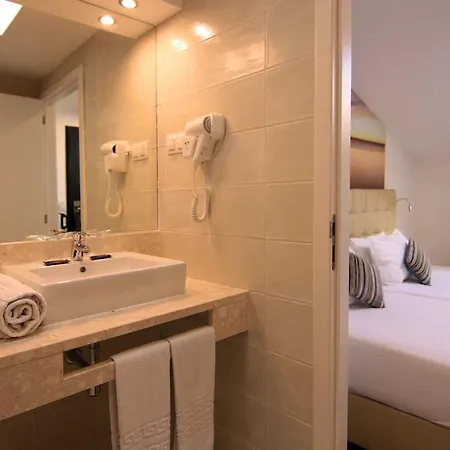 Apartahotel & By Lisboa