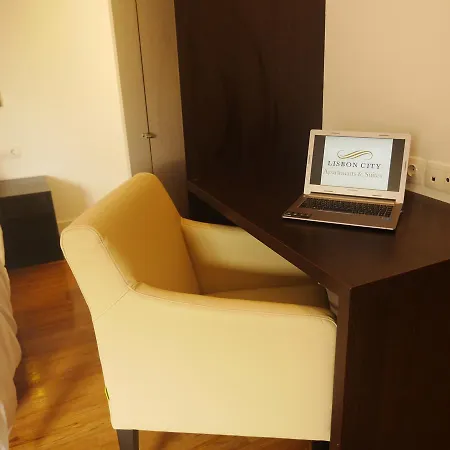 & By Aparthotel 3*
