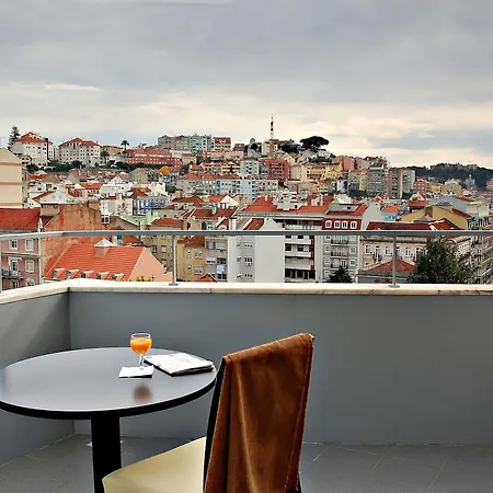 & By Lisboa