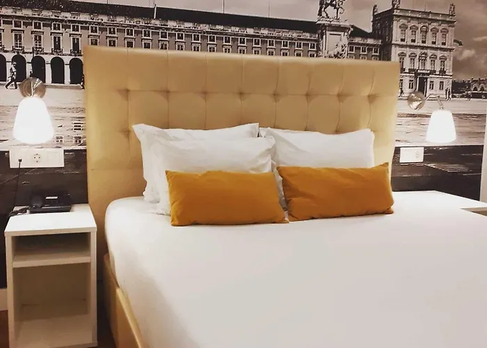 & By Aparthotel