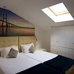 & By 3* Lisboa